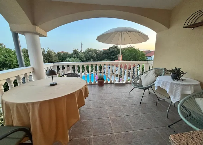 アパート Merica *